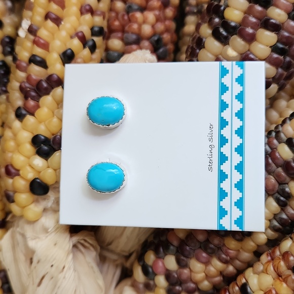 NWOT Native American Navajo Handmade Turquoise & Sterling Stud Earrings 🩵🎁 - Picture 10 of 10